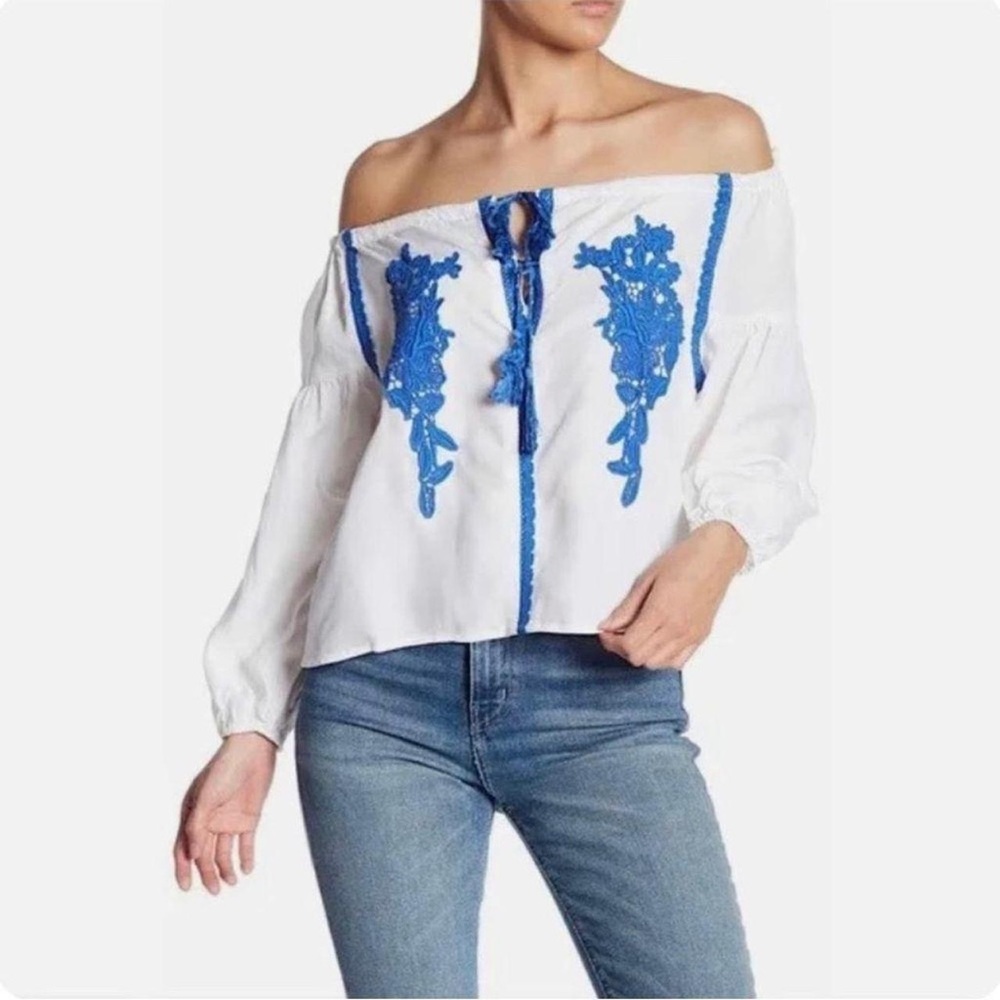 Line+Dot Revolve Valor Boho Embroidered Off The Shoulder Blouse White Blue Soft - Picture 8 of 8